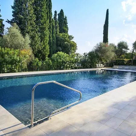 Gardoncino With Pool *